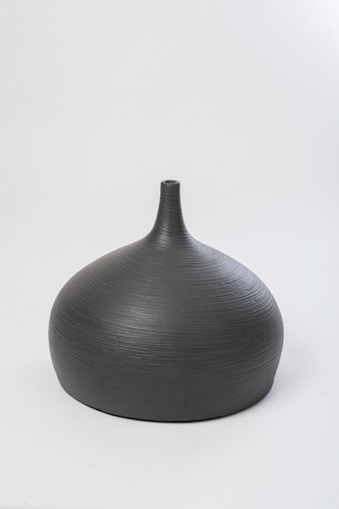 Jarrón decorativo fabricado en barro A14